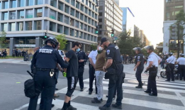 美国警察执法视频