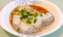 清蒸鳕鱼的做法视频,简单美味，营养满分，跟着视频学做家常好菜