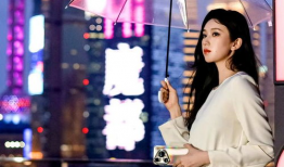 伊人在线视频观看,沉浸式视频体验，解锁视觉盛宴